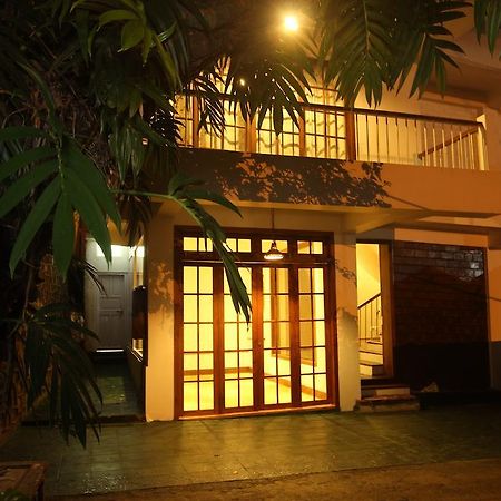 The Pear Tree Bed and Breakfast Shillong Esterno foto
