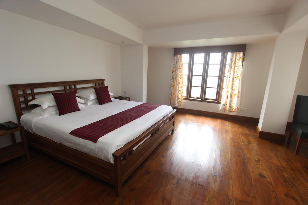 The Pear Tree Bed and Breakfast Shillong Esterno foto